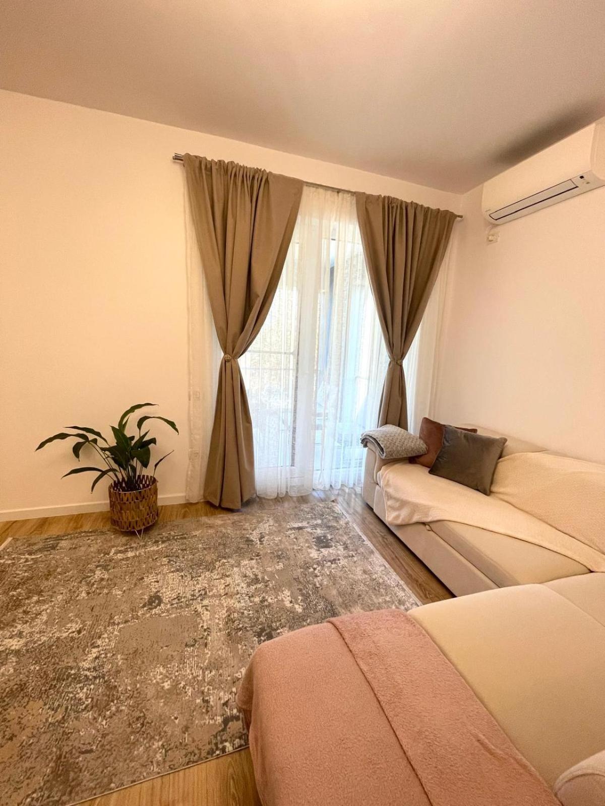 Negruzzi Apartment Dumbravita  Экстерьер фото
