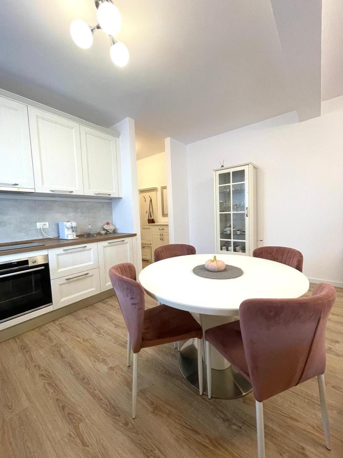 Negruzzi Apartment Dumbravita  Экстерьер фото